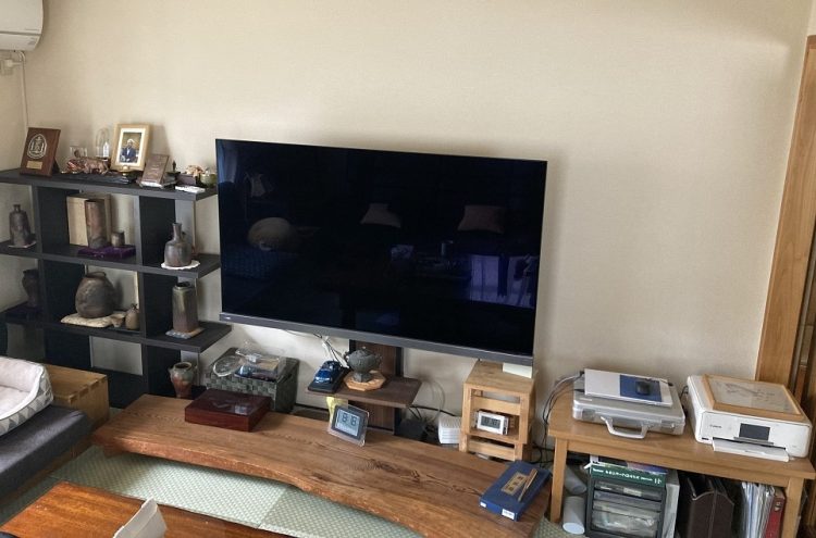 壁掛けテレビビフォー