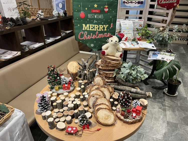 松ぼっくりツリー